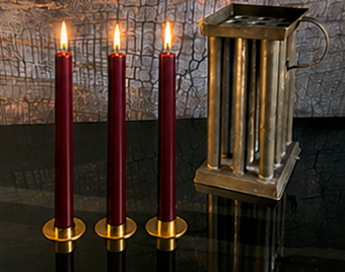 8.5" Authentic 19th Century Pure Organic Beeswax Taper Candles | Luxury Finish | Natural Handcrafted